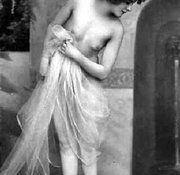 naked vintage womoen fluffer vintage porn yasmyne vintage sex